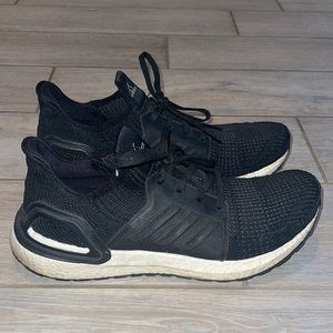 ADIDAS ultra boost shoes womens 10.5